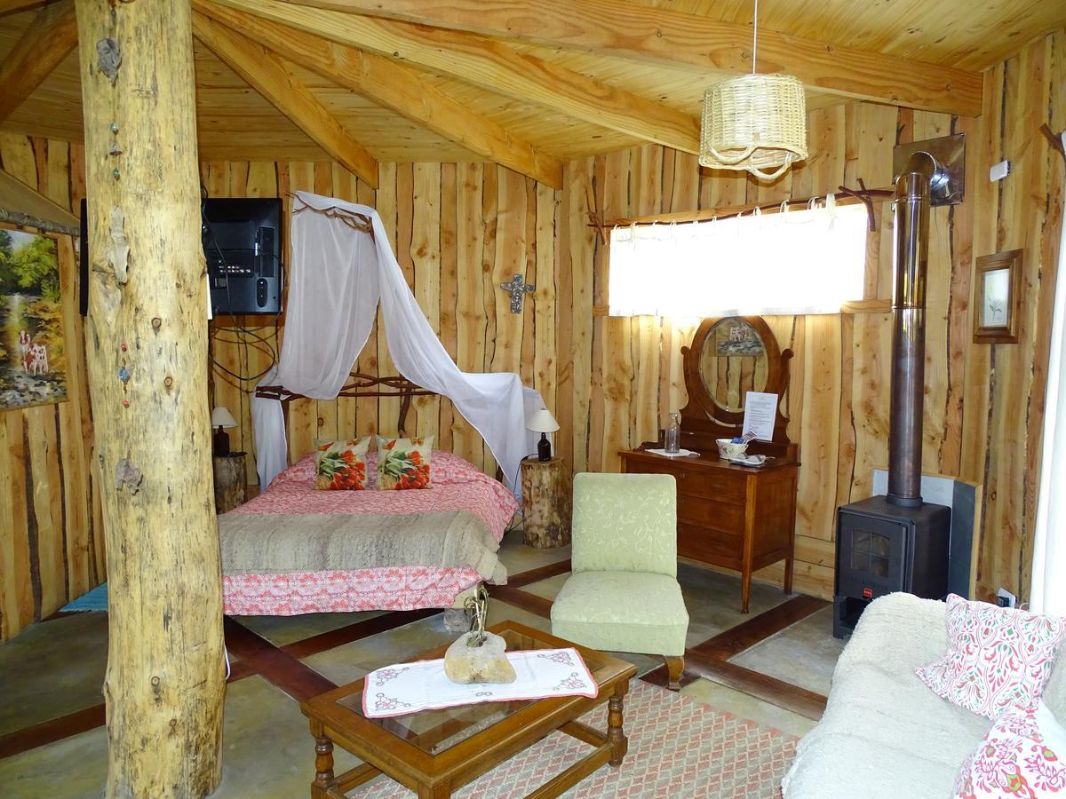 Cabanas Las Hortensias Hotel Niebla Exterior photo